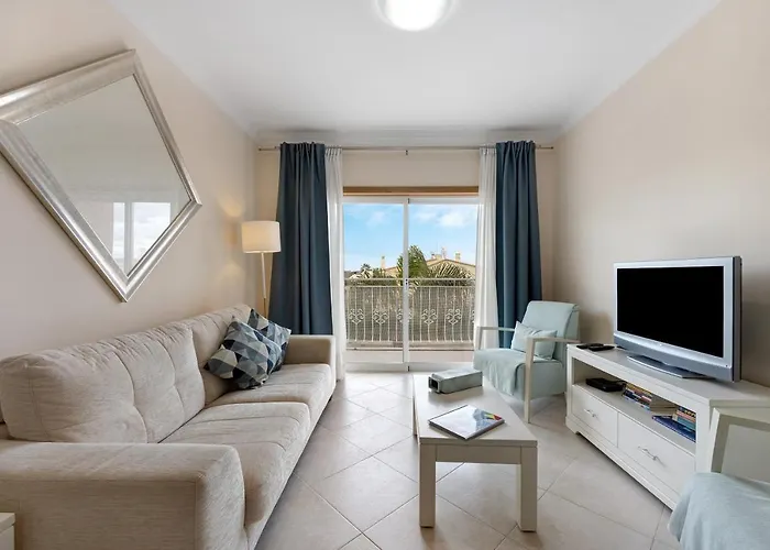 Apartment Palmeiras Reais 110 *